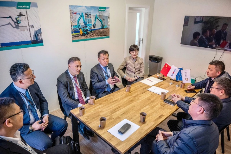 Bauma 2025 | 聚焦2025德国宝马展,探索米兰体育·米兰(中国)智能的创新设备与可持续解决方案