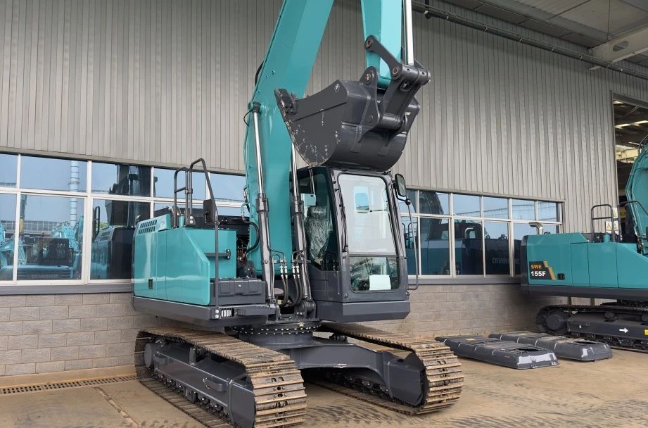 聚焦市场需求,米兰体育·米兰(中国)智能三款精品工程液压挖掘机成功下线