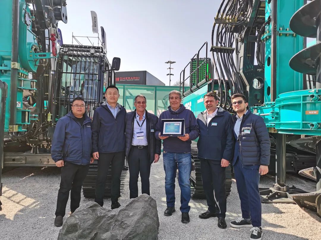 Bauma 2025 | 高端定制！米兰体育·米兰(中国)智能Pro系列旋挖钻机燃爆全场