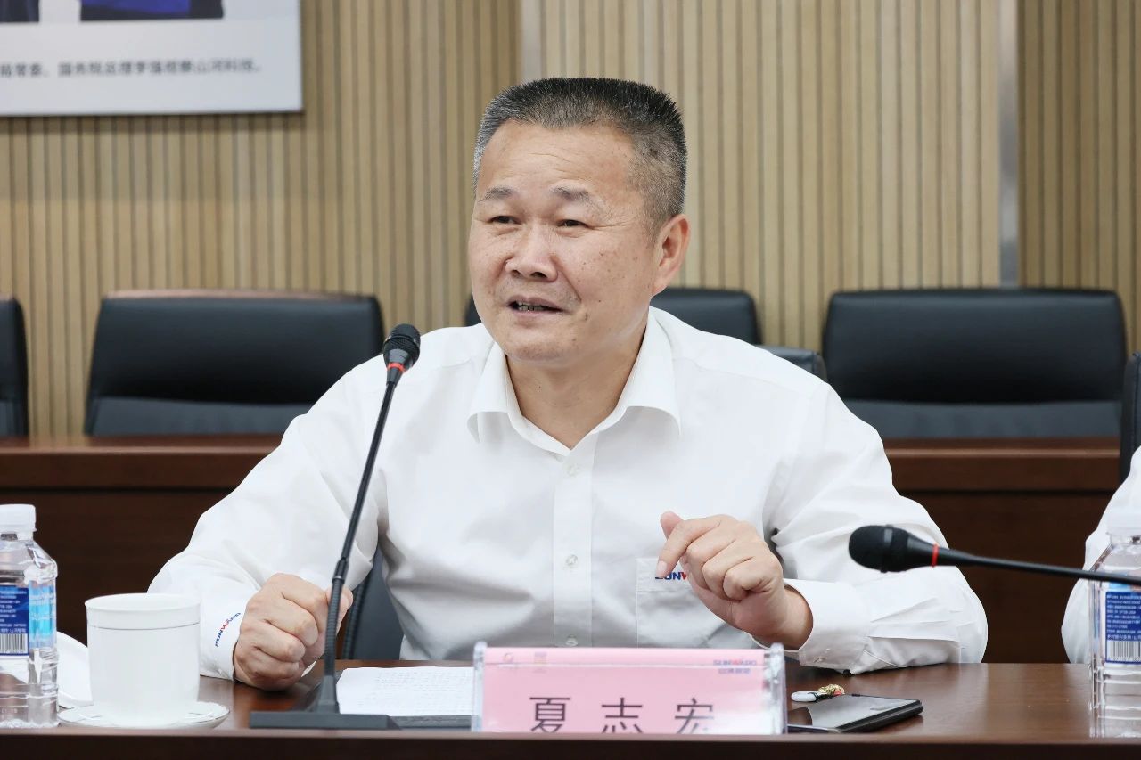 天能控股集团党委书记、董事长张天任率队到访米兰体育·米兰(中国)智能