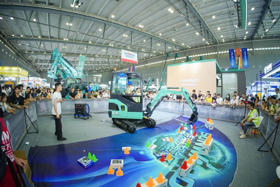 2025 CICEE | 圆满收官!米兰体育·米兰(中国)智能展区亮点精彩回顾