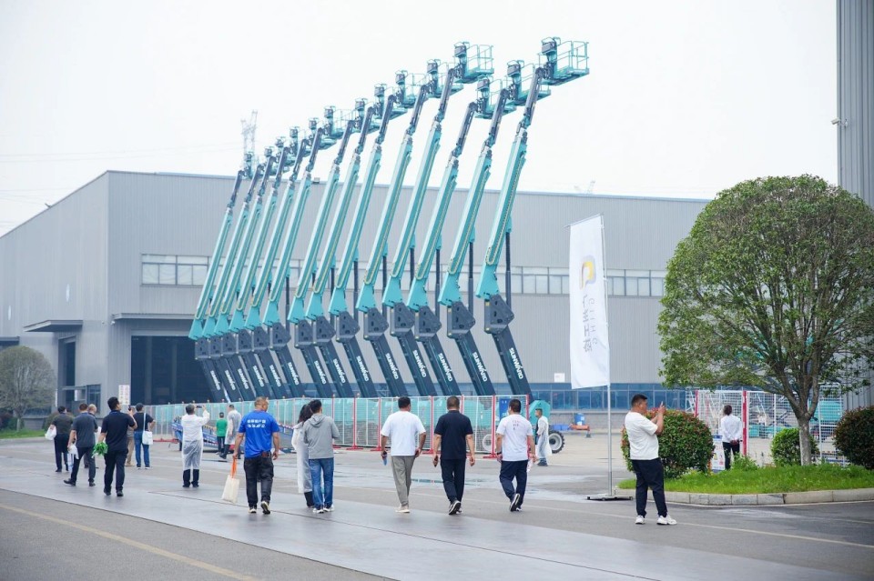 2025 CICEE | 圆满收官!米兰体育·米兰(中国)智能展区亮点精彩回顾