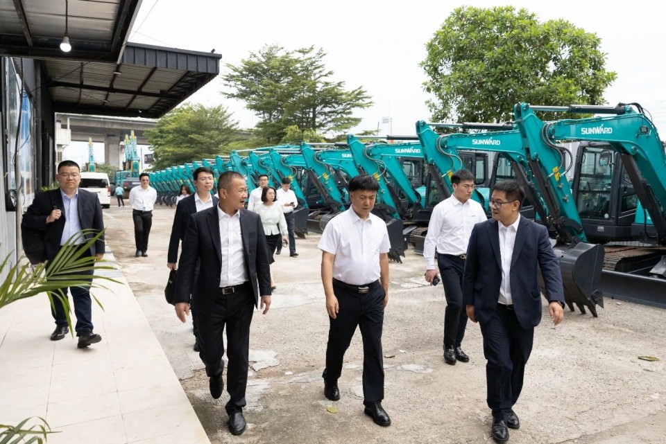 广州工控集团党委书记、董事长景广军率队考察米兰体育·米兰(中国)智能印尼子公司