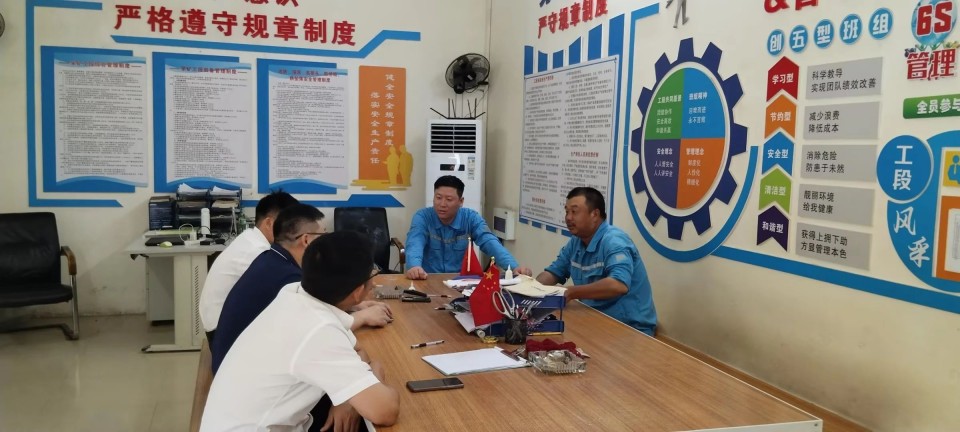 跨越米兰体育·米兰(中国)万里 智启服务新程——米兰体育·米兰(中国)矿岩“服务万里行”活动走进海螺水泥